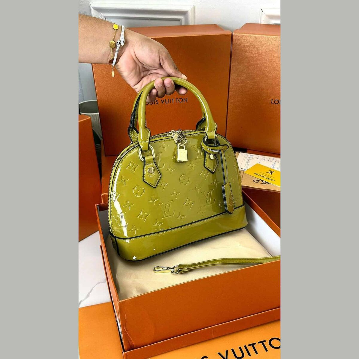 Bolso De Mano Para Dama Elegante En Calidad Gota De Agua